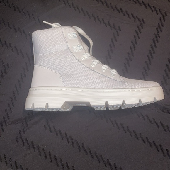 Dr. Martens Women's Combs Poly Casual Boots Combat - Picture 4 of 6